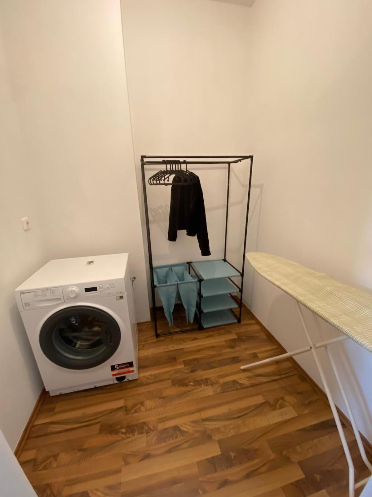 Stilvolles Loft Mit Kostenlosem Fahrrad Maagdenburg Buitenkant foto